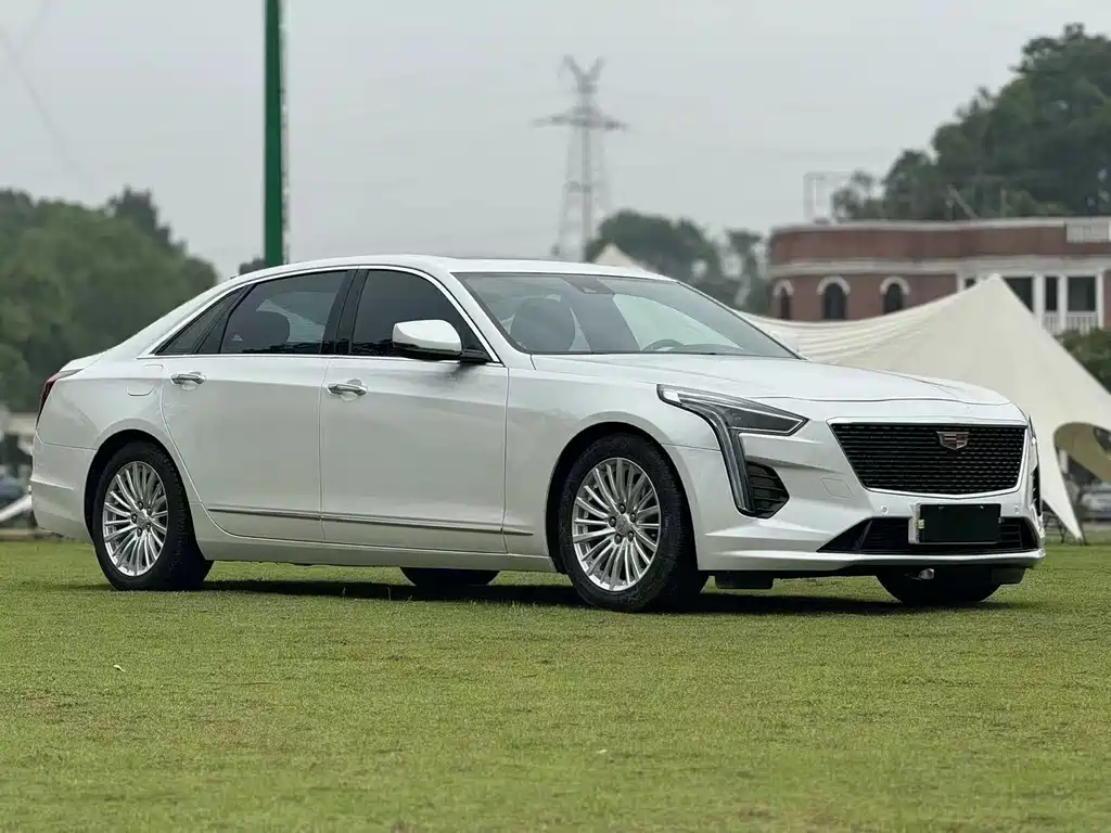 Cadillac CT6 — фото 3