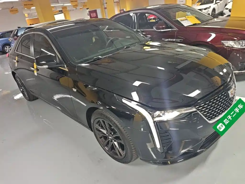 Cadillac CT4 — фото 4