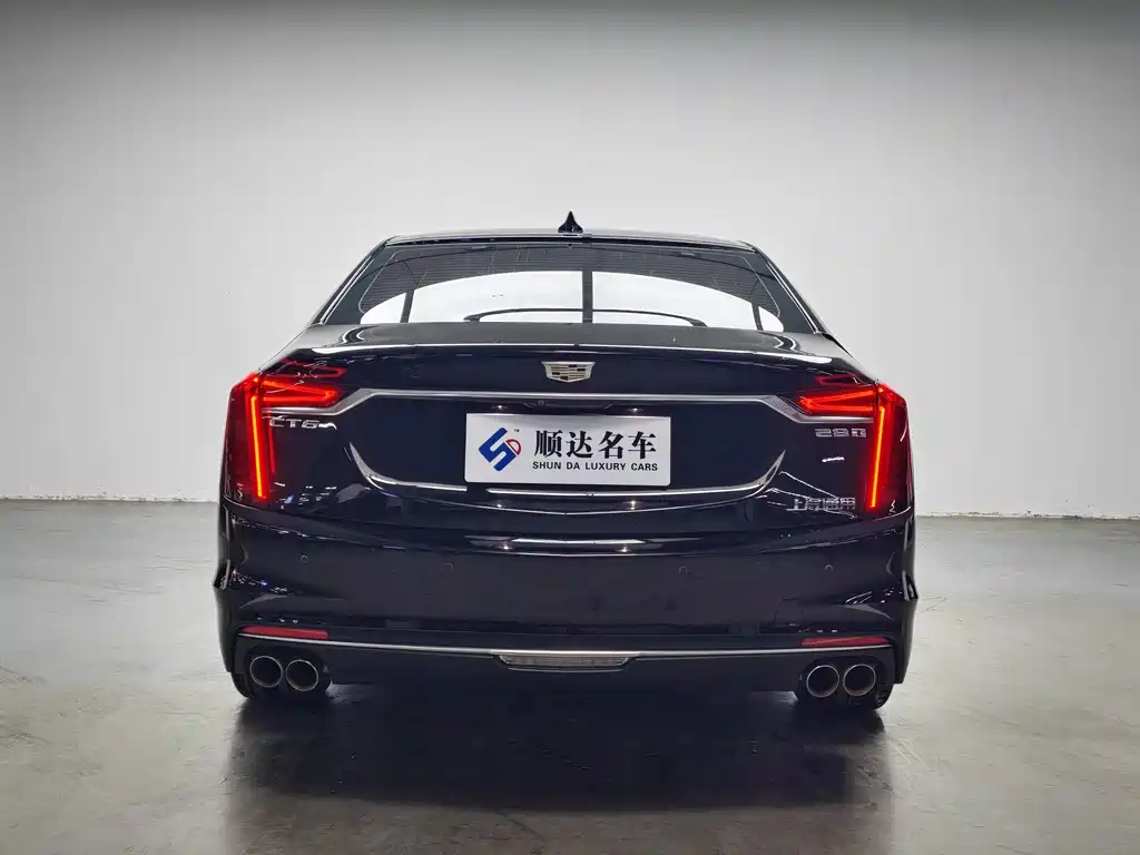 Cadillac CT6 — фото 3