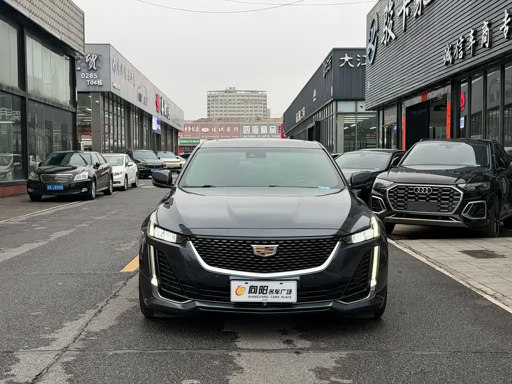 Cadillac CT5 — фото 34