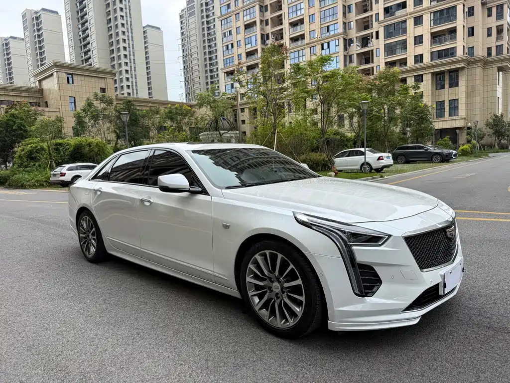 Cadillac CT6 — фото 3