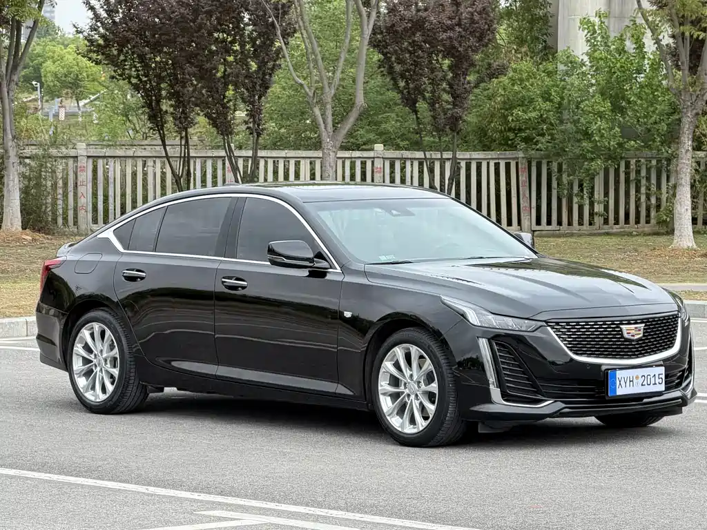 Cadillac CT5 — фото 3