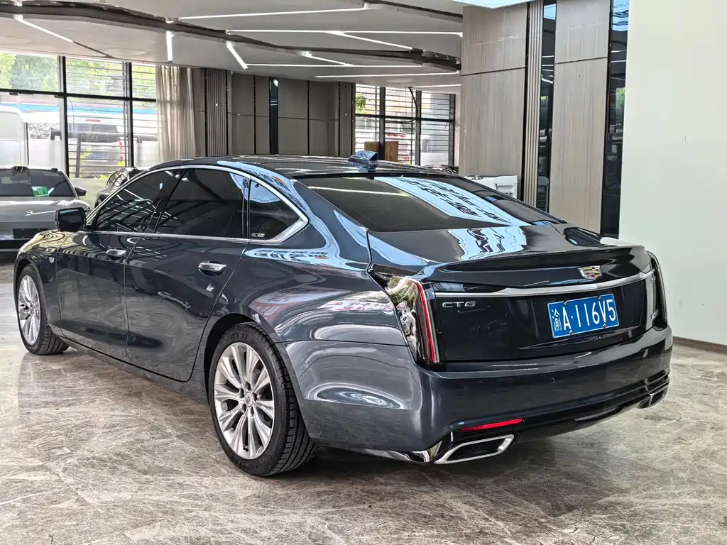 Cadillac CT6 — фото 5