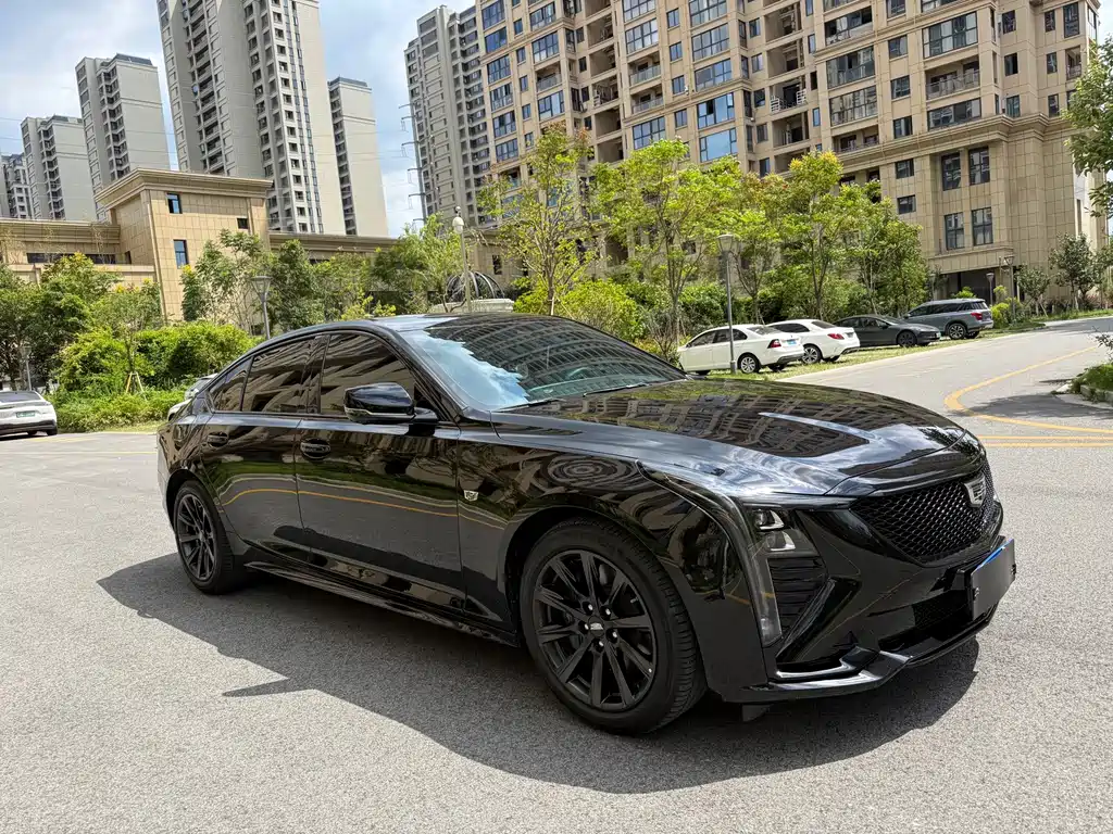 Cadillac CT5 — фото 3