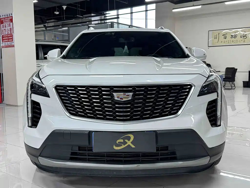 Cadillac XT4 — фото 2