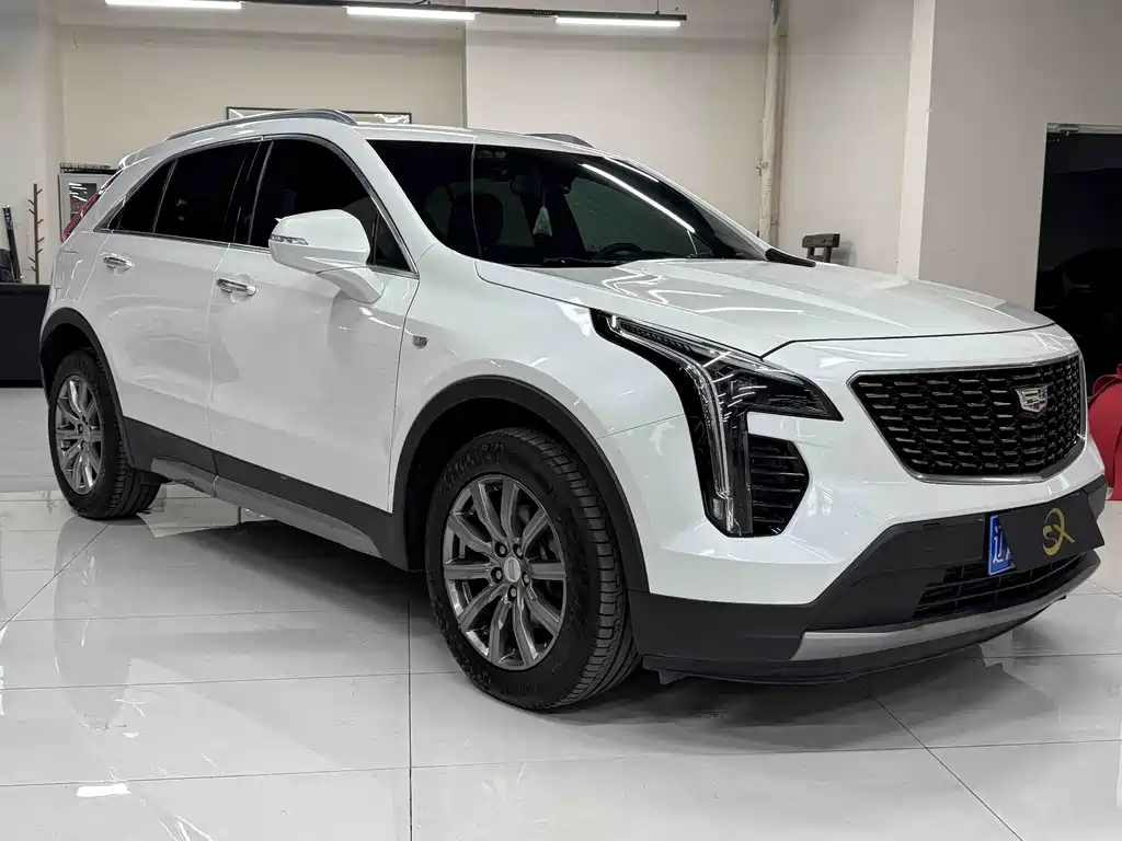 Cadillac XT4 — фото 3