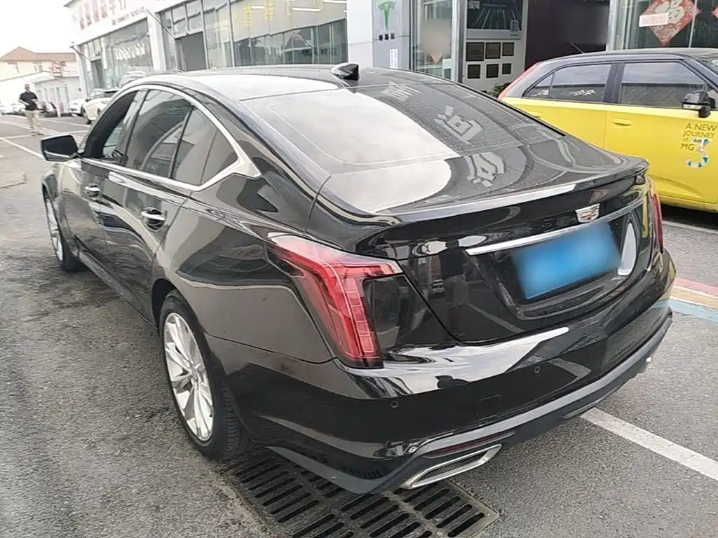 Cadillac CT5 — фото 5