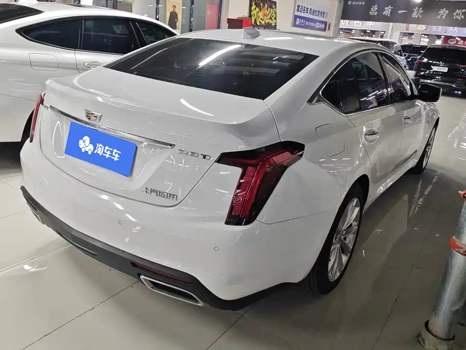 Cadillac CT5 — фото 3