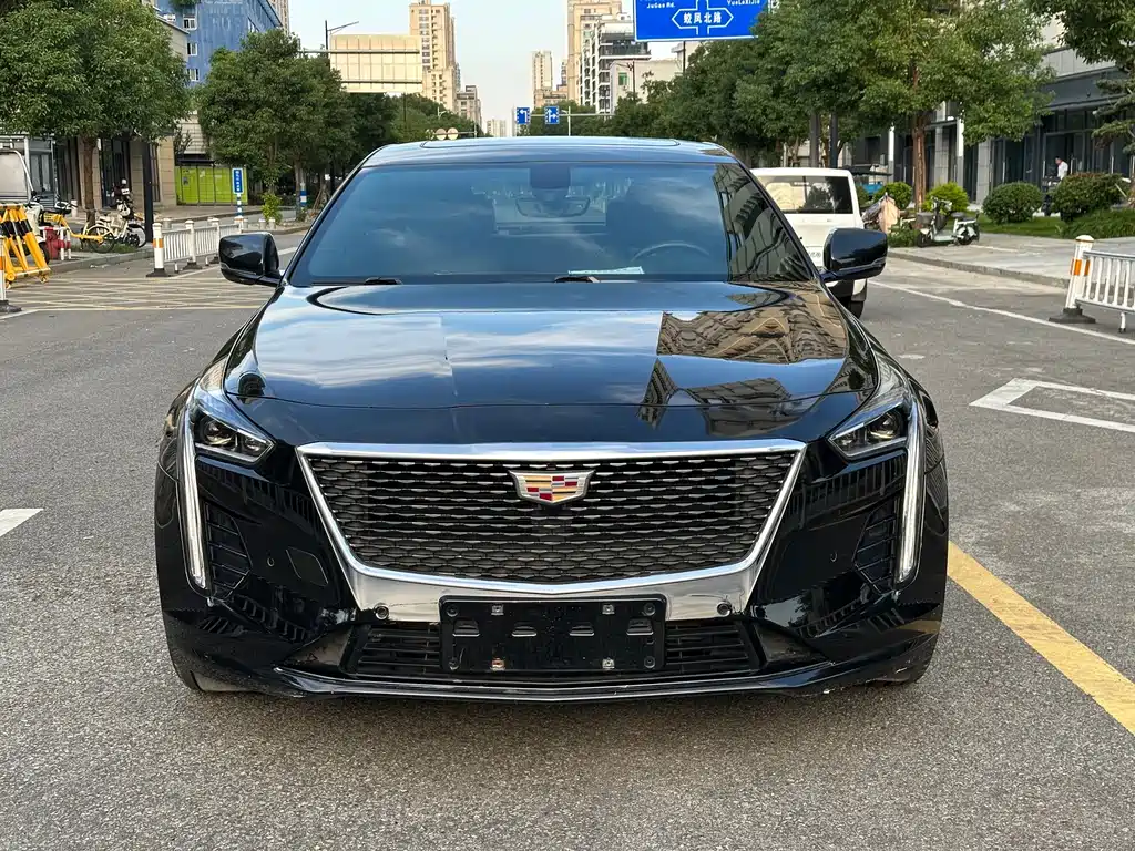 Cadillac CT6 — фото 2