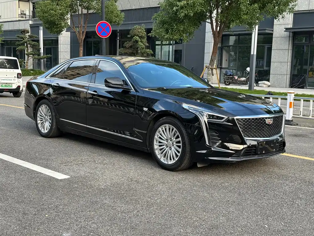 Cadillac CT6 — фото 3