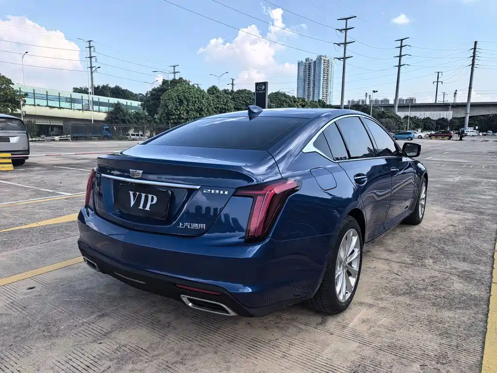 Cadillac CT5 — фото 11