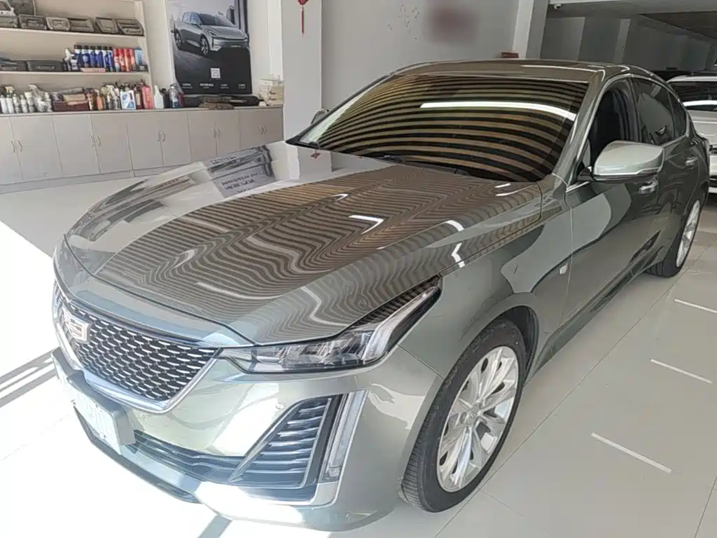 Cadillac CT5 — фото 2