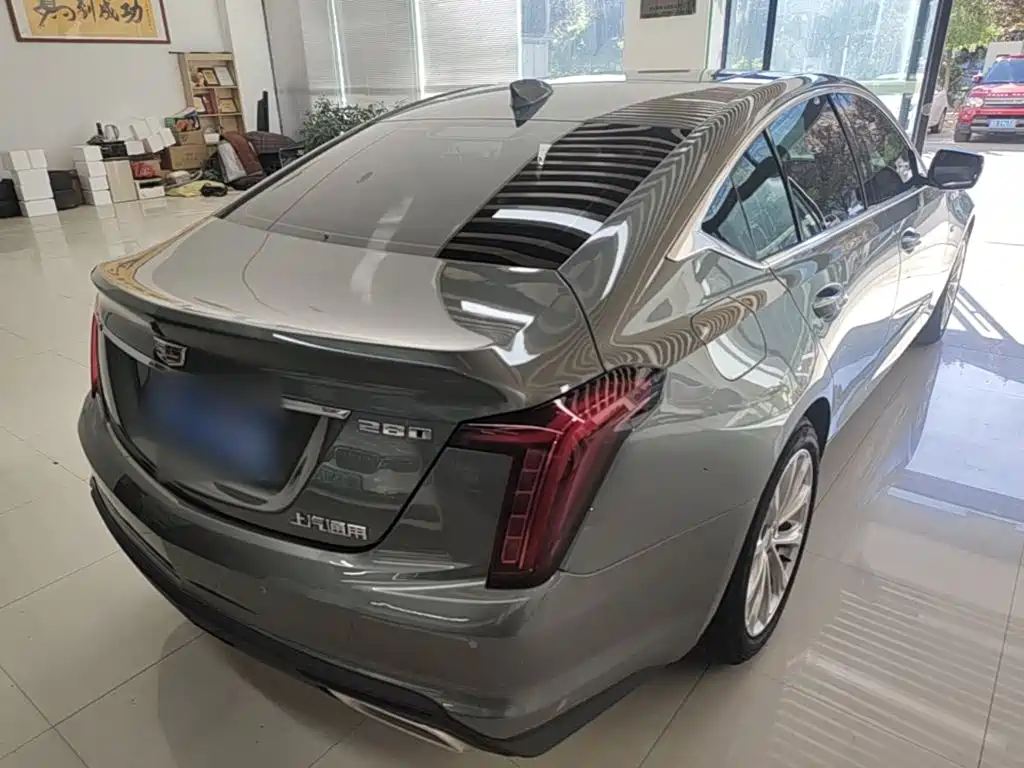 Cadillac CT5 — фото 5