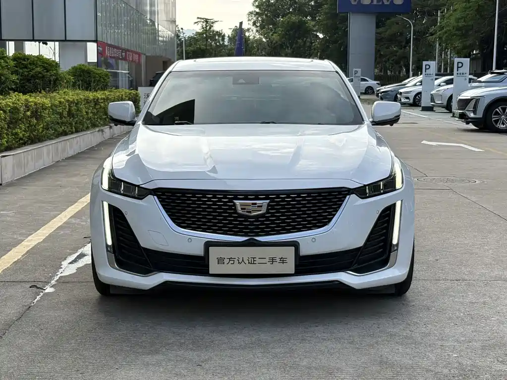 Cadillac CT5 — фото 3