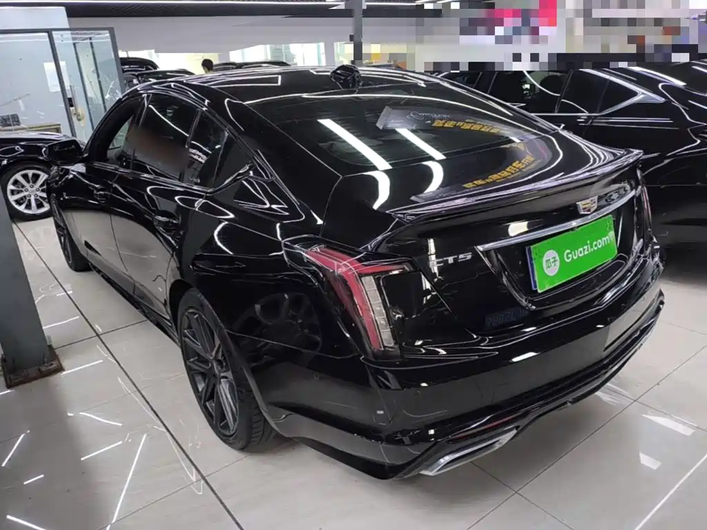 Cadillac CT5 — фото 5