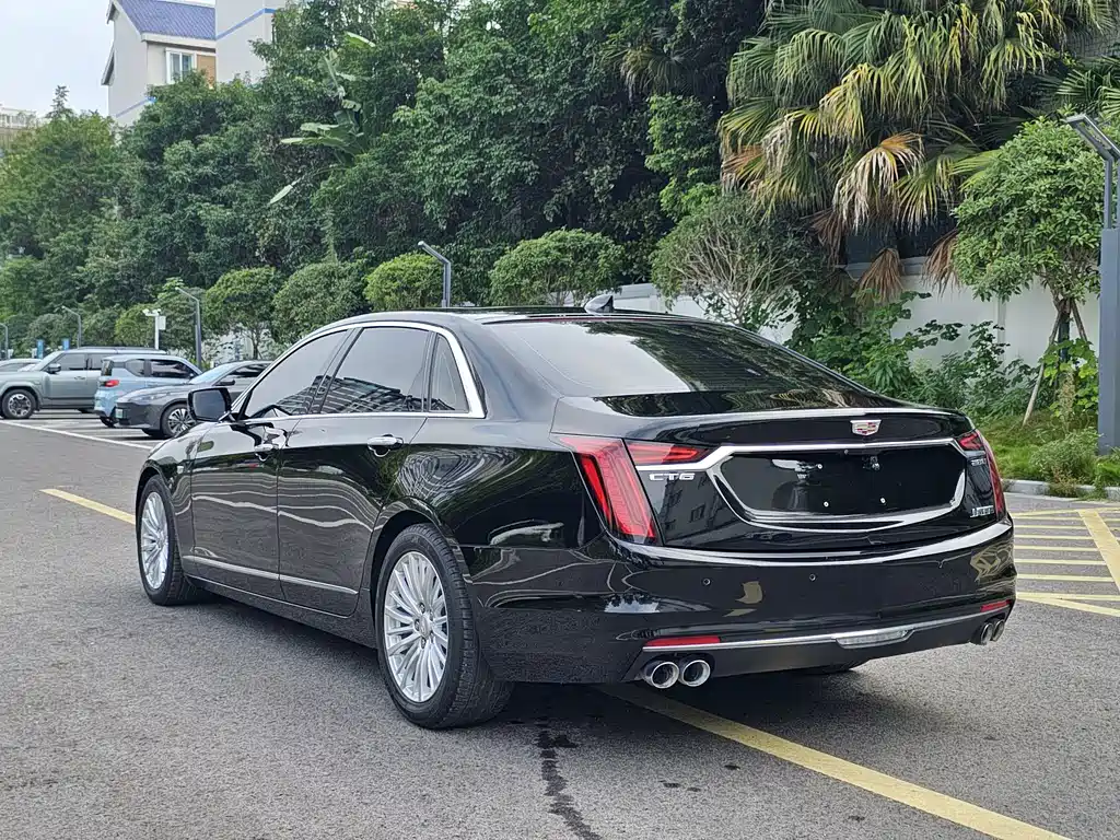 Cadillac CT6 — фото 4