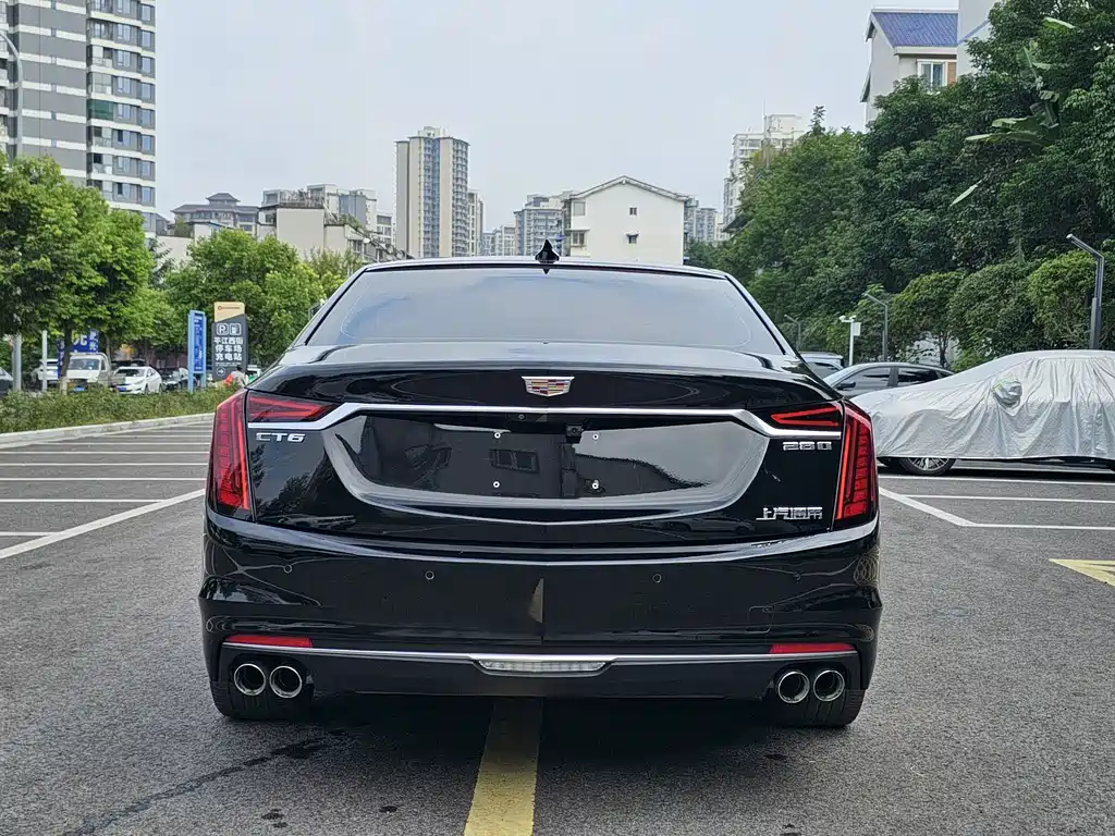 Cadillac CT6 — фото 5
