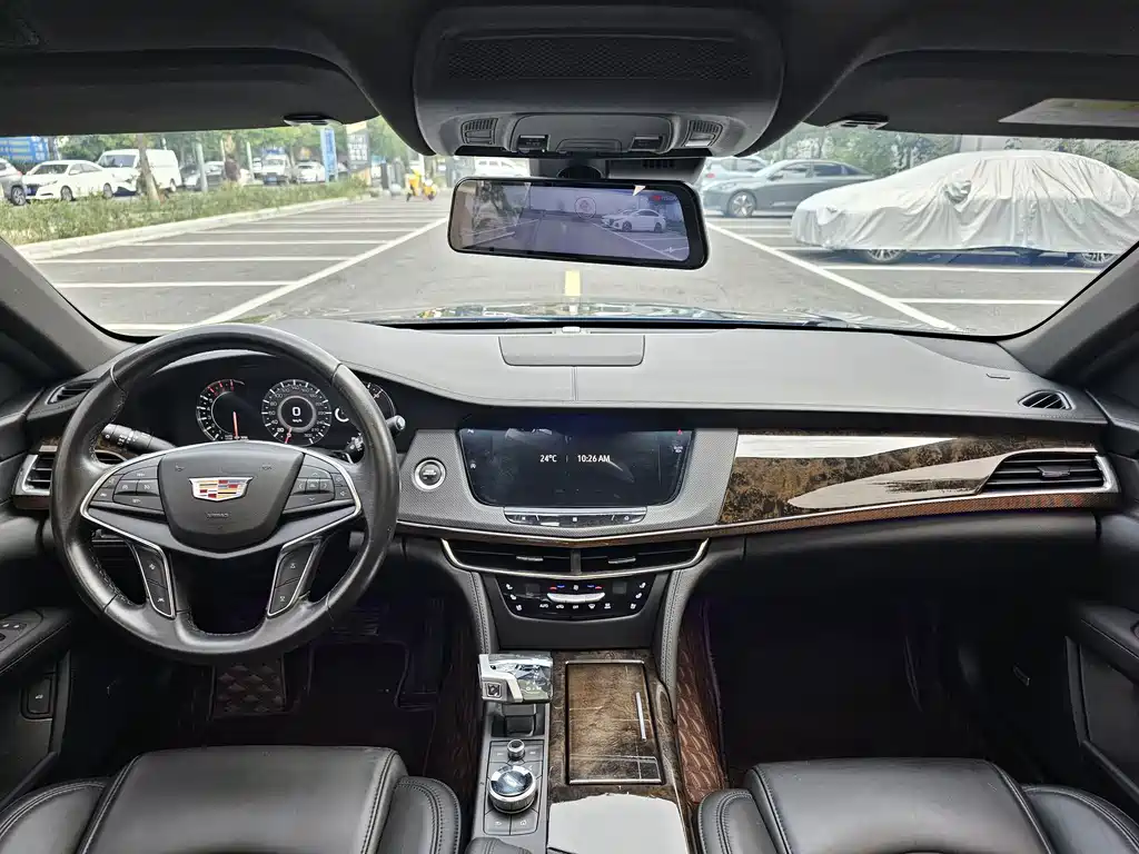 Cadillac CT6 — фото 6
