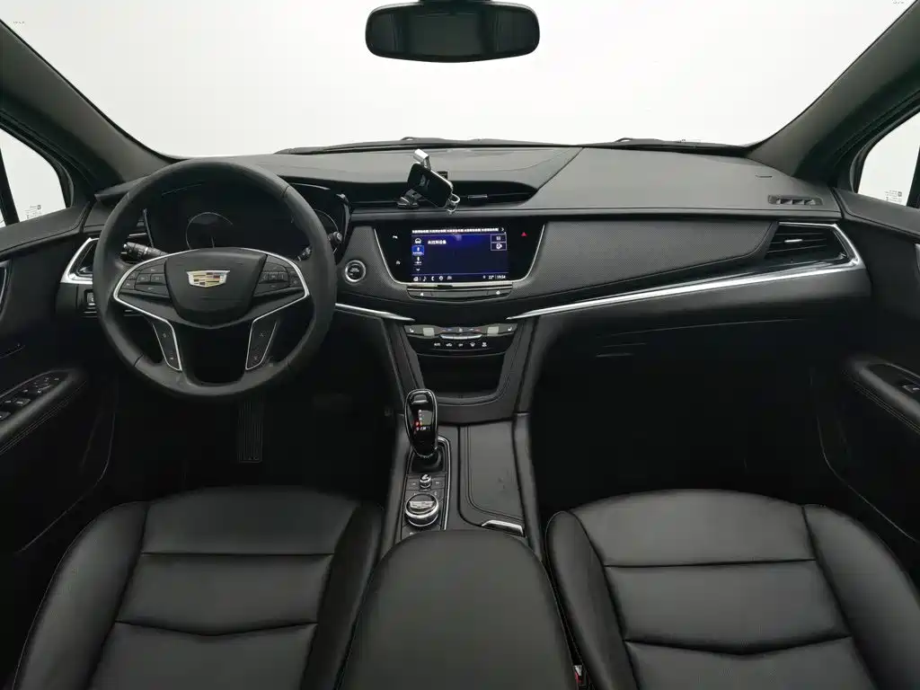 Cadillac XT5 — фото 5
