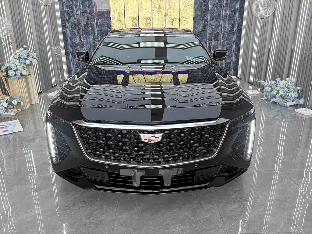 Cadillac CT6 — фото 2