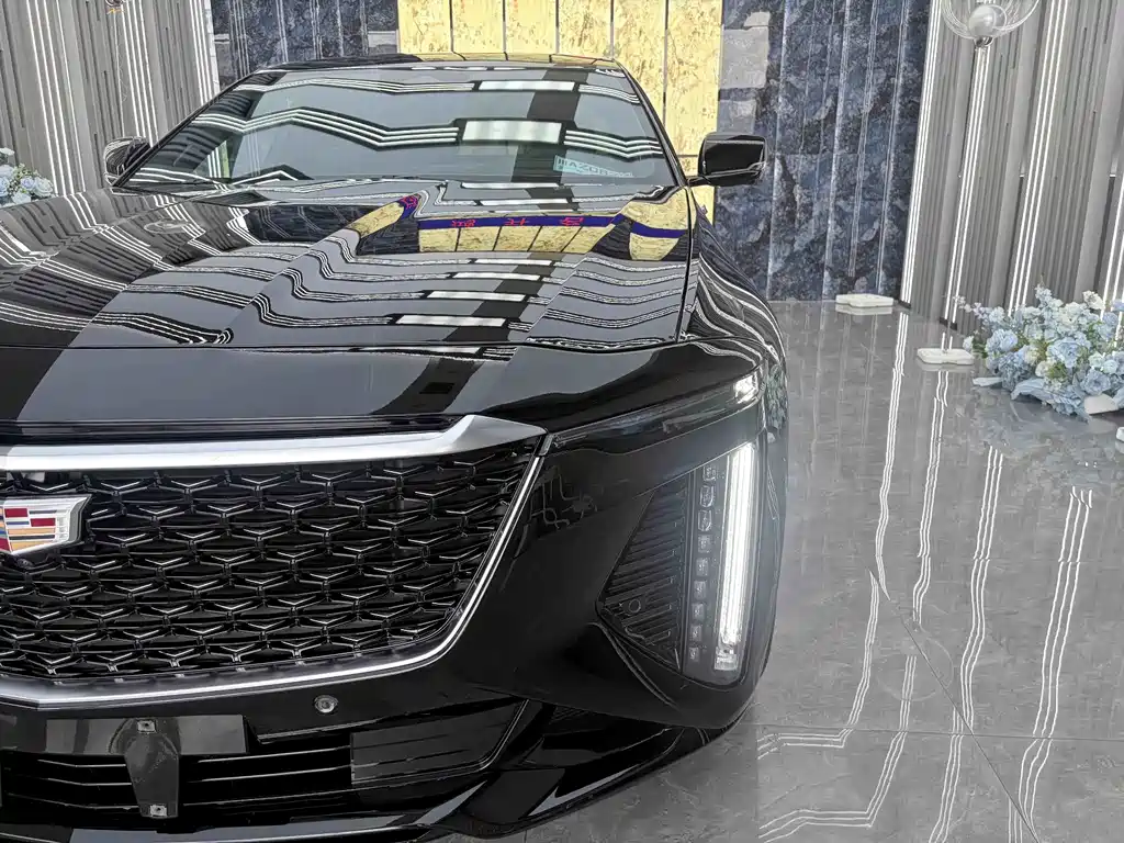 Cadillac CT6 — фото 4
