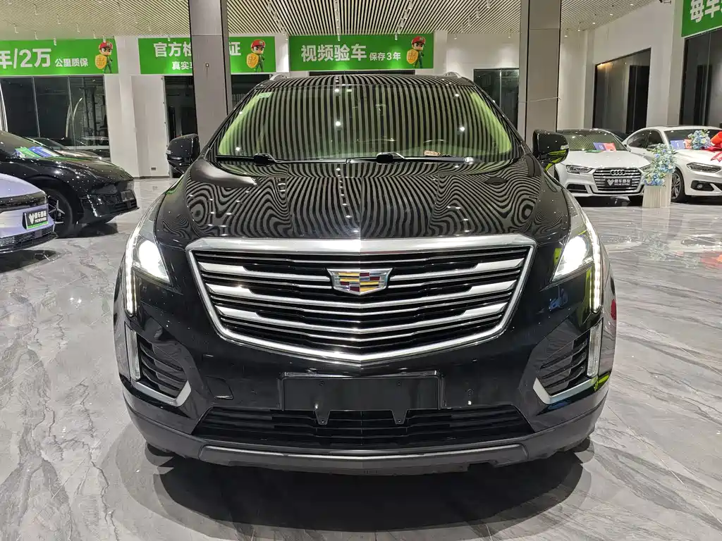 Cadillac XT5 — фото 2