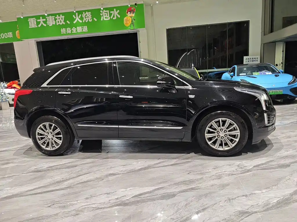 Cadillac XT5 — фото 4