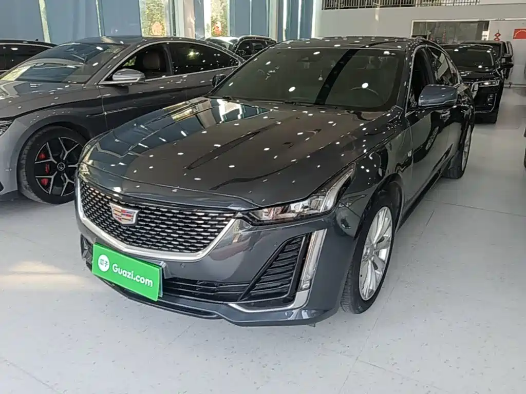 Cadillac CT5 — фото 2