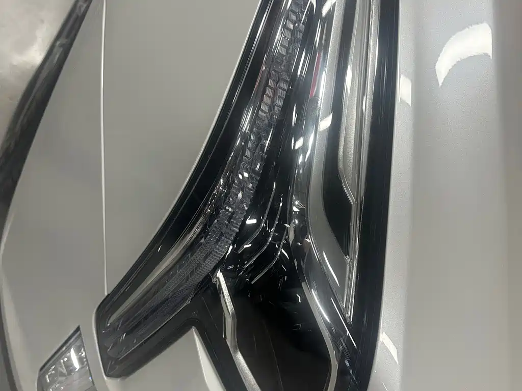 Cadillac XT5 — фото 9