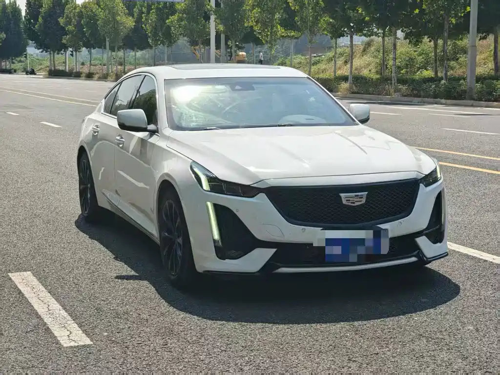 Cadillac CT5 — фото 3