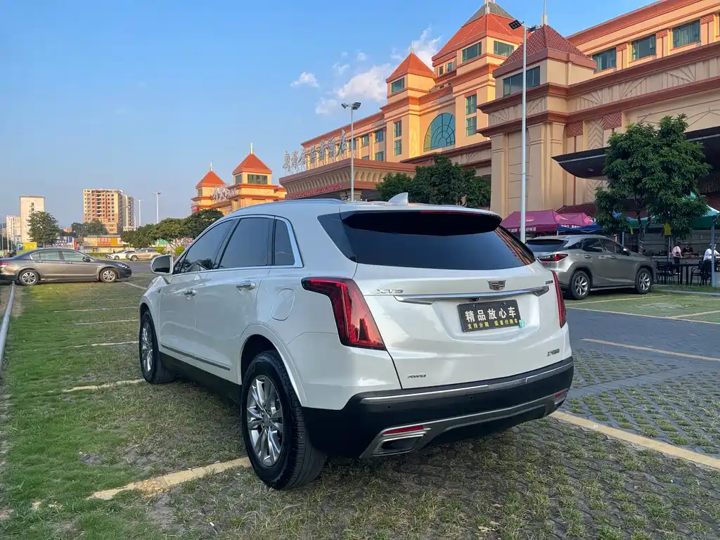Cadillac XT5 — фото 4