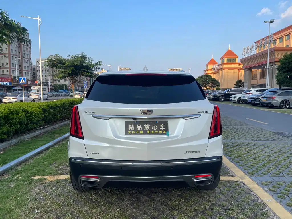 Cadillac XT5 — фото 5