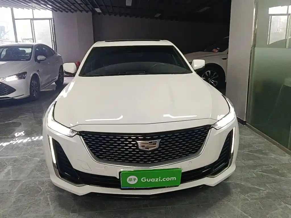 Cadillac CT5 — фото 3