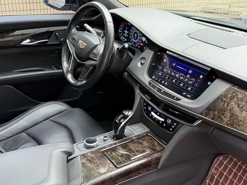 Cadillac CT6 — фото 5