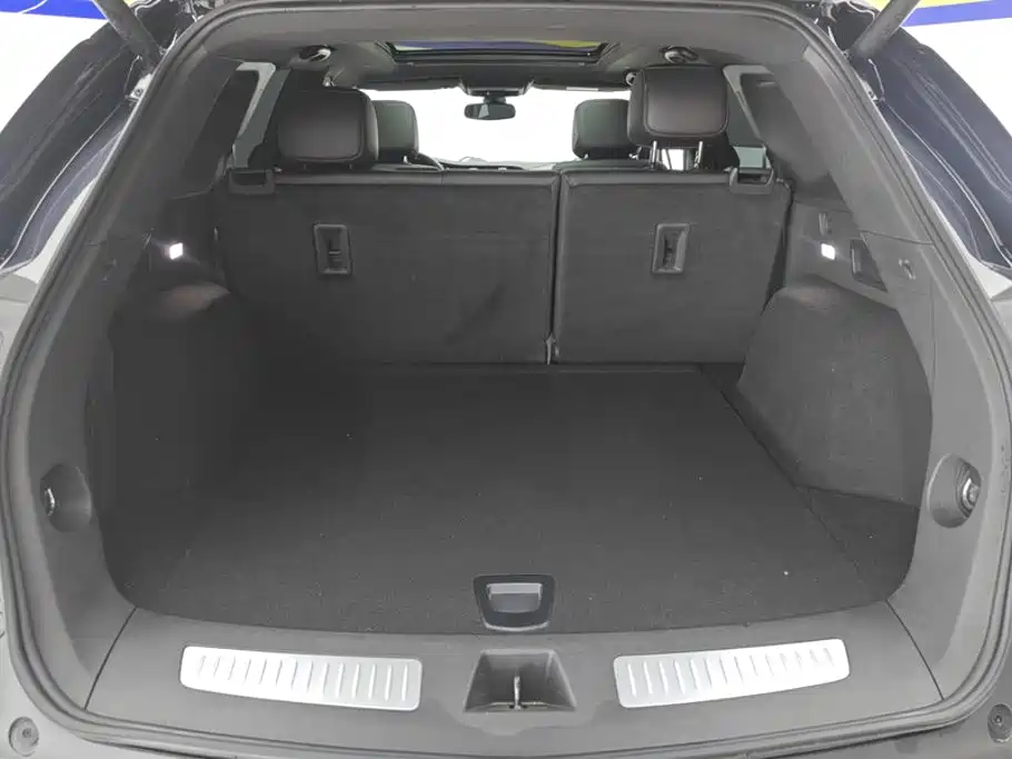 Cadillac XT5 — фото 4
