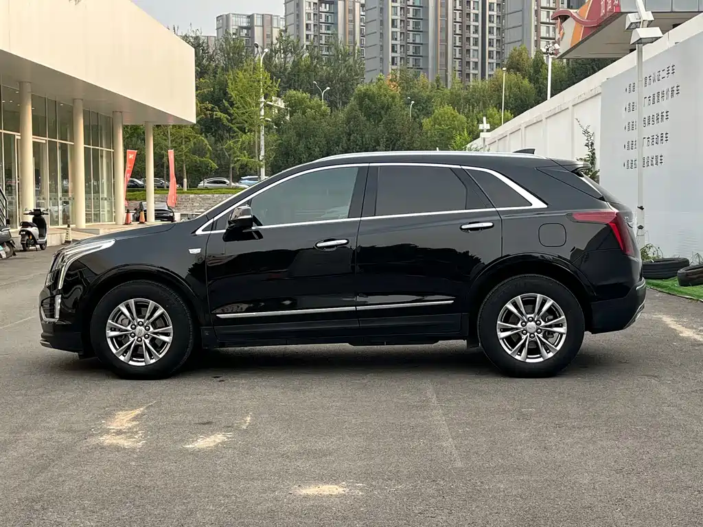 Cadillac XT5 — фото 3