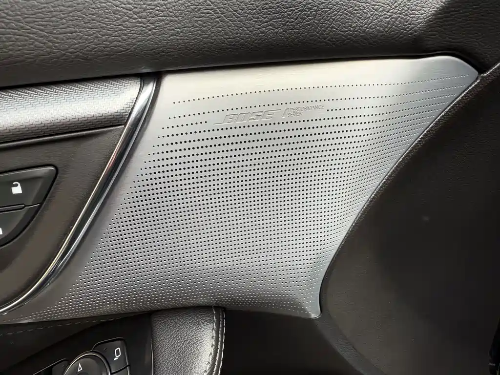 Cadillac CT5 — фото 14