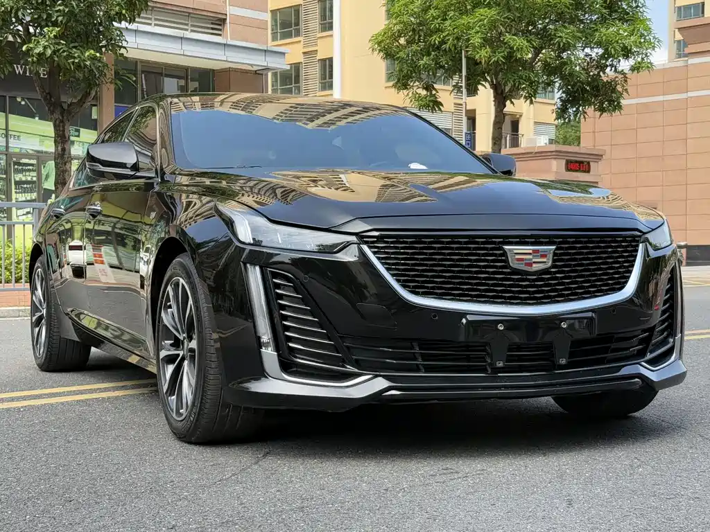 Cadillac CT5 — фото 3