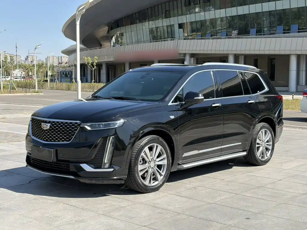 Cadillac XT6 — фото 2