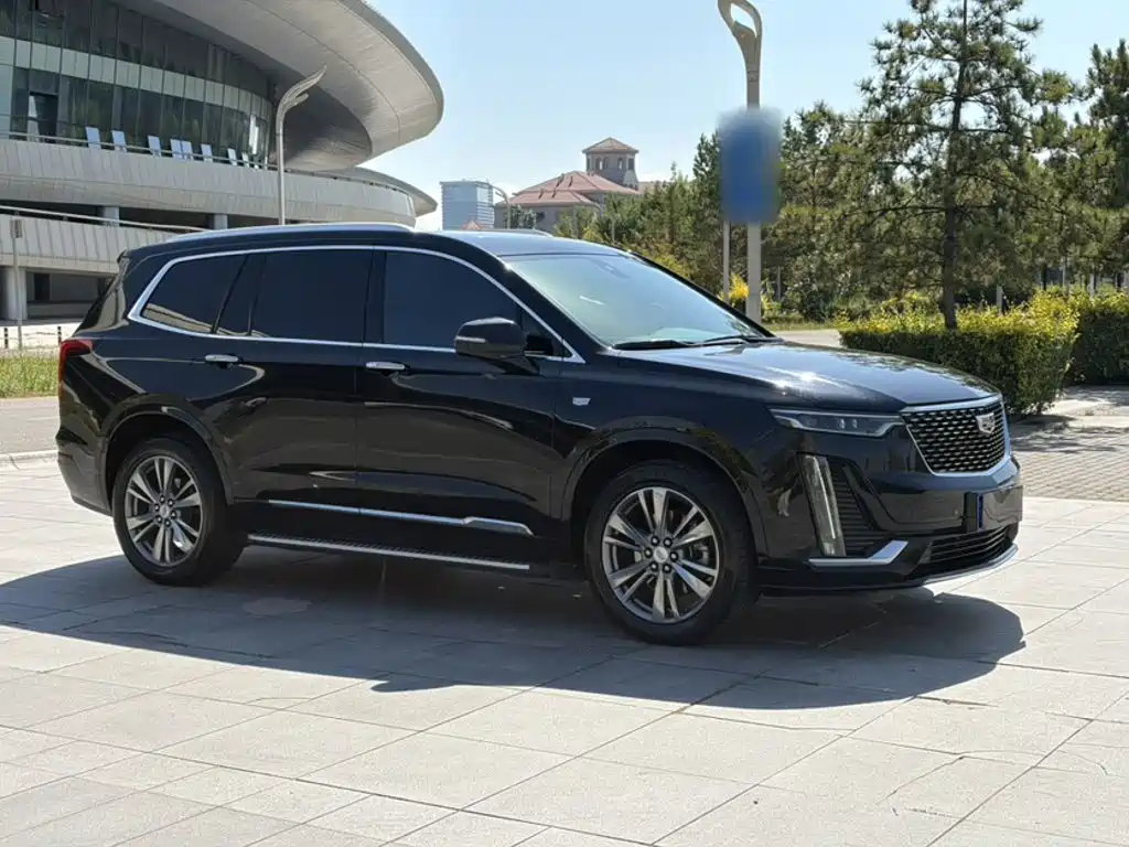 Cadillac XT6 — фото 6