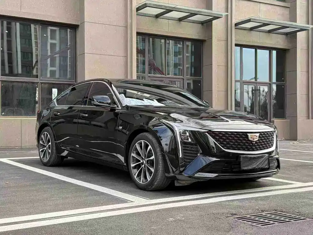Cadillac CT5 — фото 3