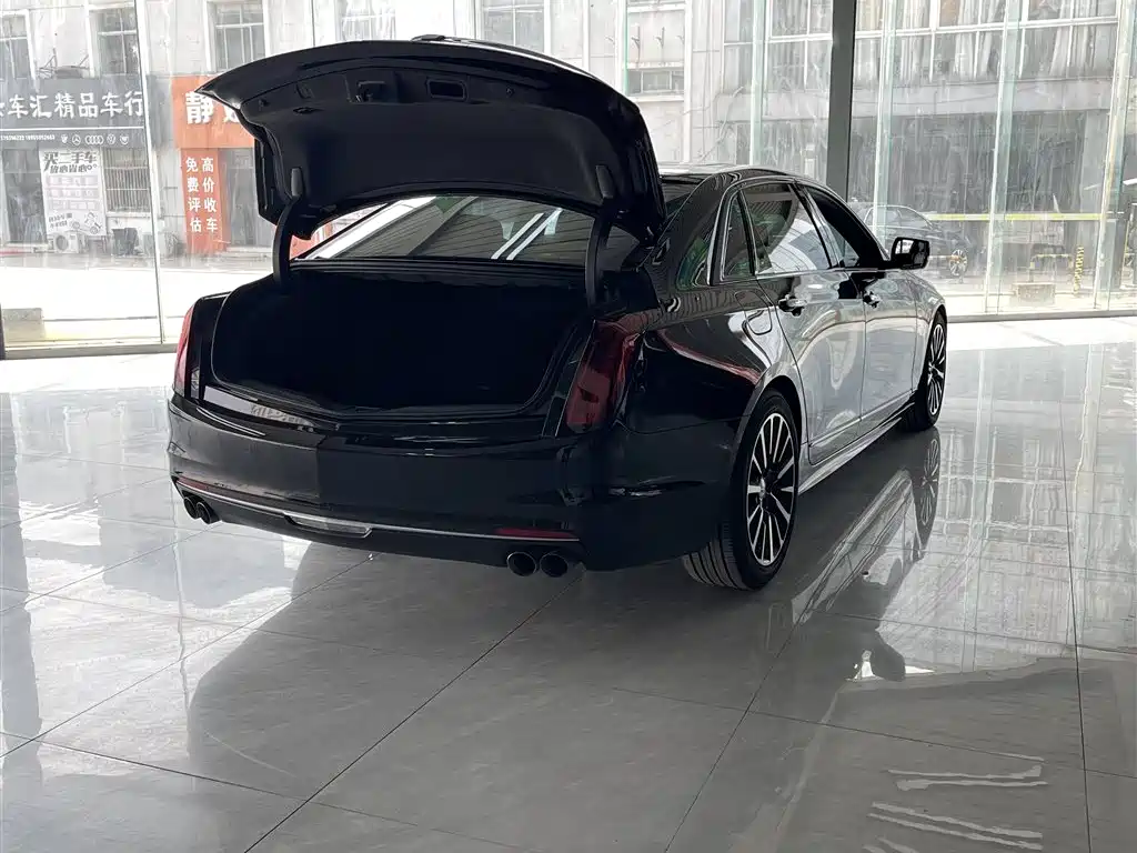 Cadillac CT6 — фото 5