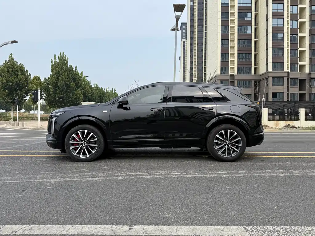 Cadillac XT5 — фото 4