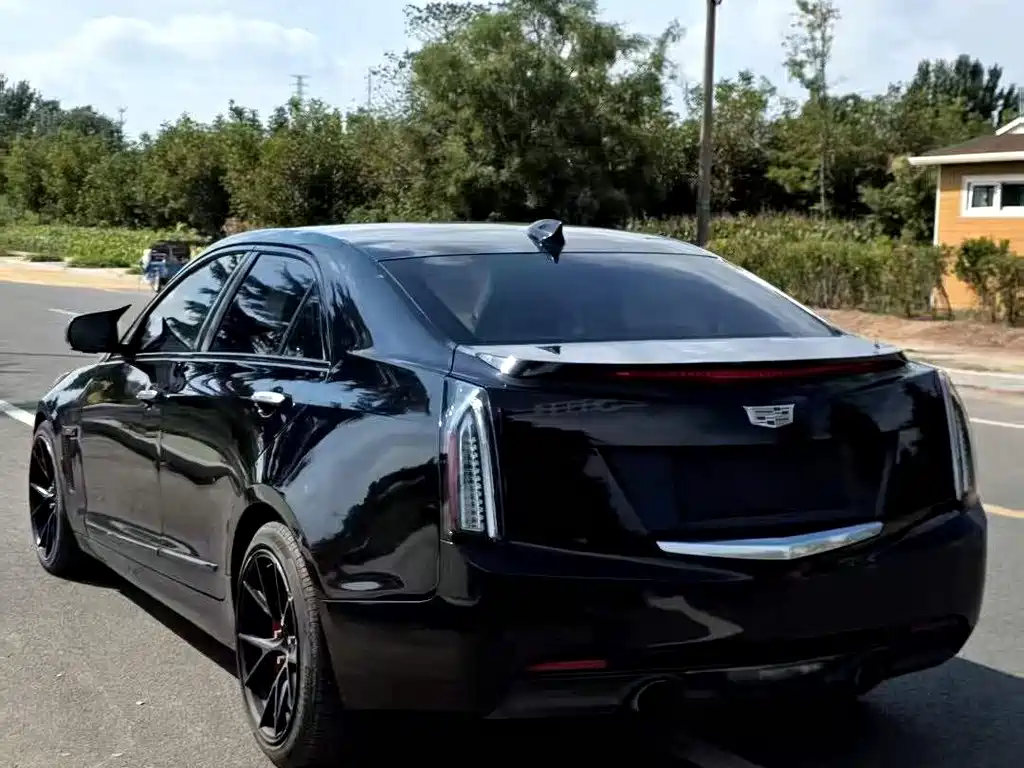 Cadillac ATS-L — фото 9