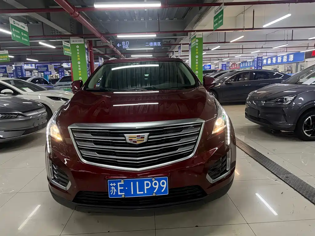 Cadillac XT5 — фото 2