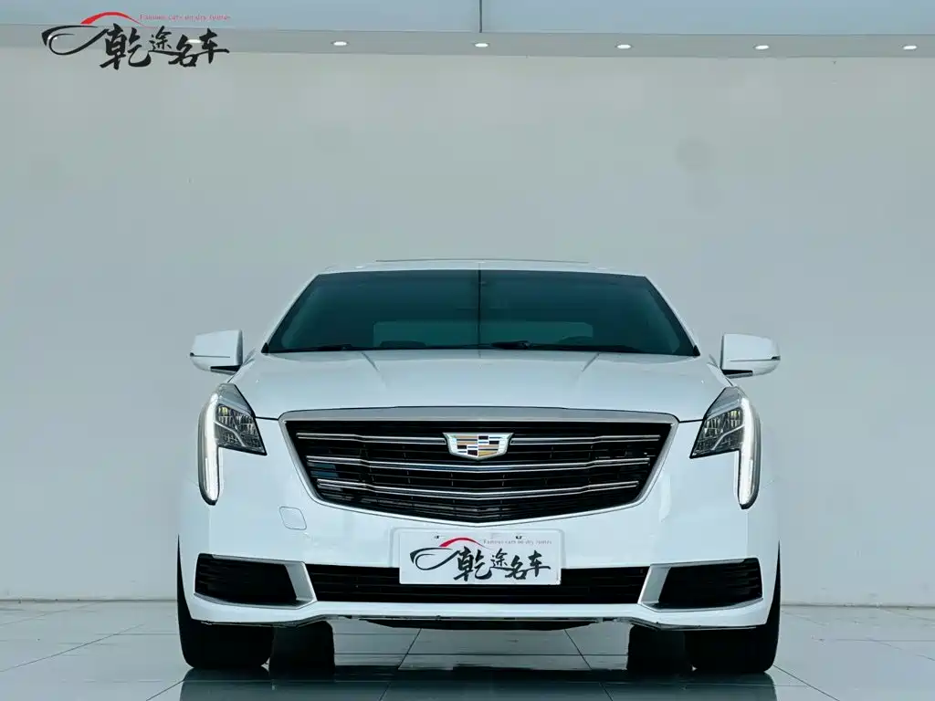 Cadillac XTS — фото 2