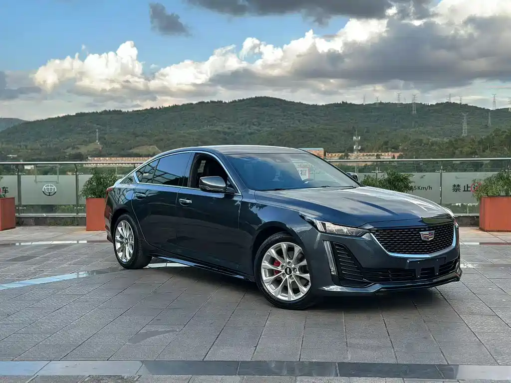Cadillac CT5 — фото 3