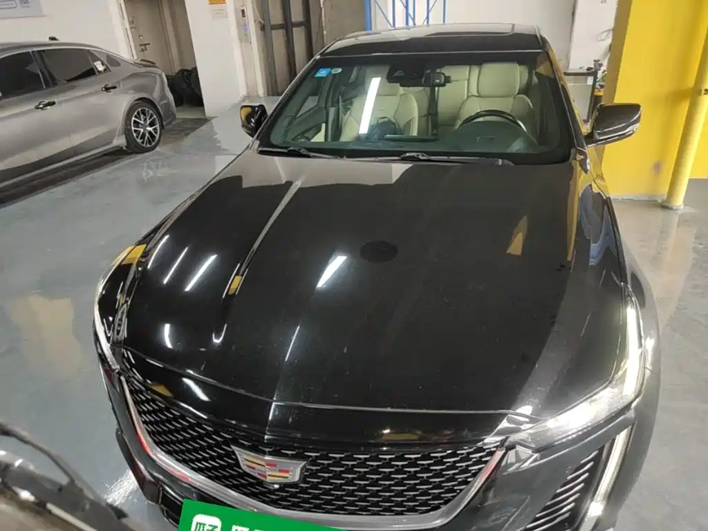Cadillac CT5 — фото 3