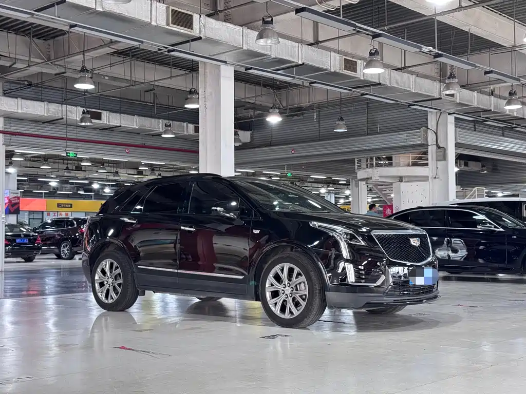 Cadillac XT5 — фото 3