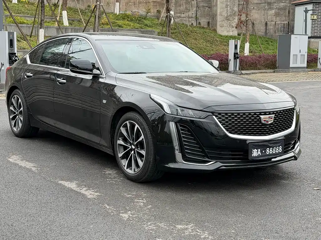 Cadillac CT5 — фото 3